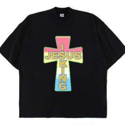 Jesus is King White Print T-Shirt